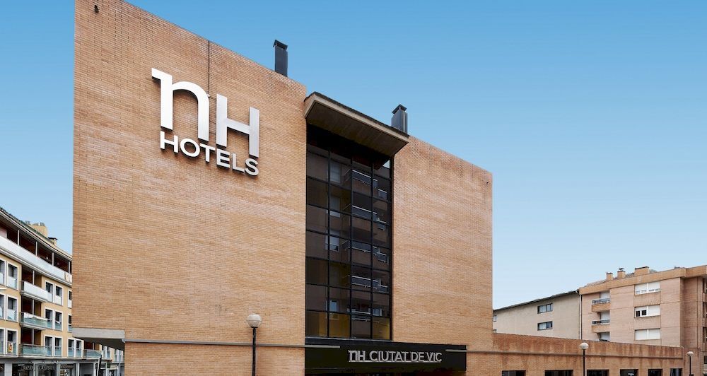Up Rooms Vic Hotel Kültér fotó